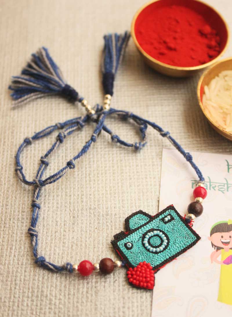camera rakhi