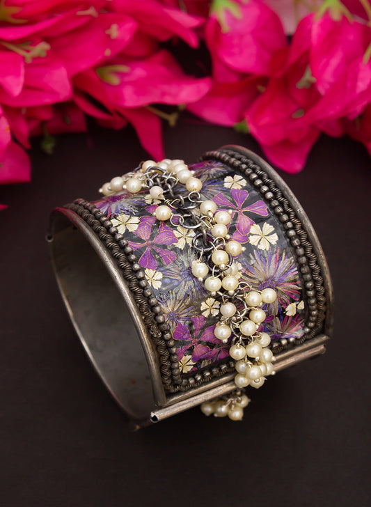 Shaili Printed Handcuff