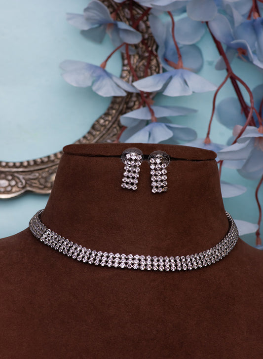 Abhira Stone Necklace