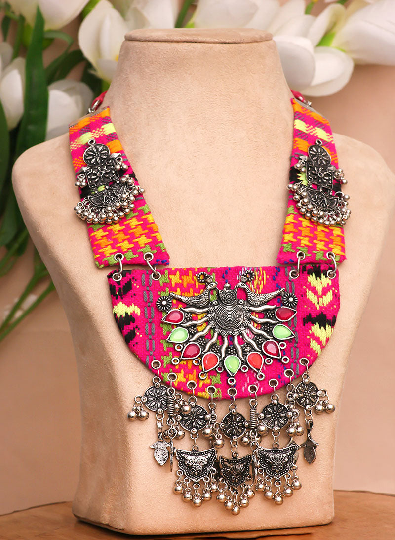Layla Fabric Necklace