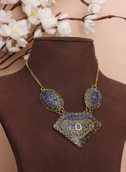 Triguni Necklace