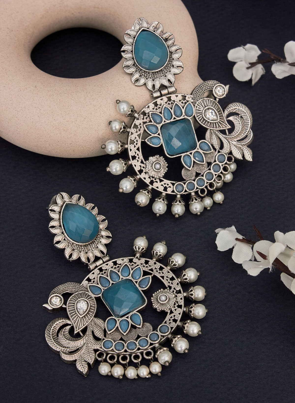 Nilakshi stone earring