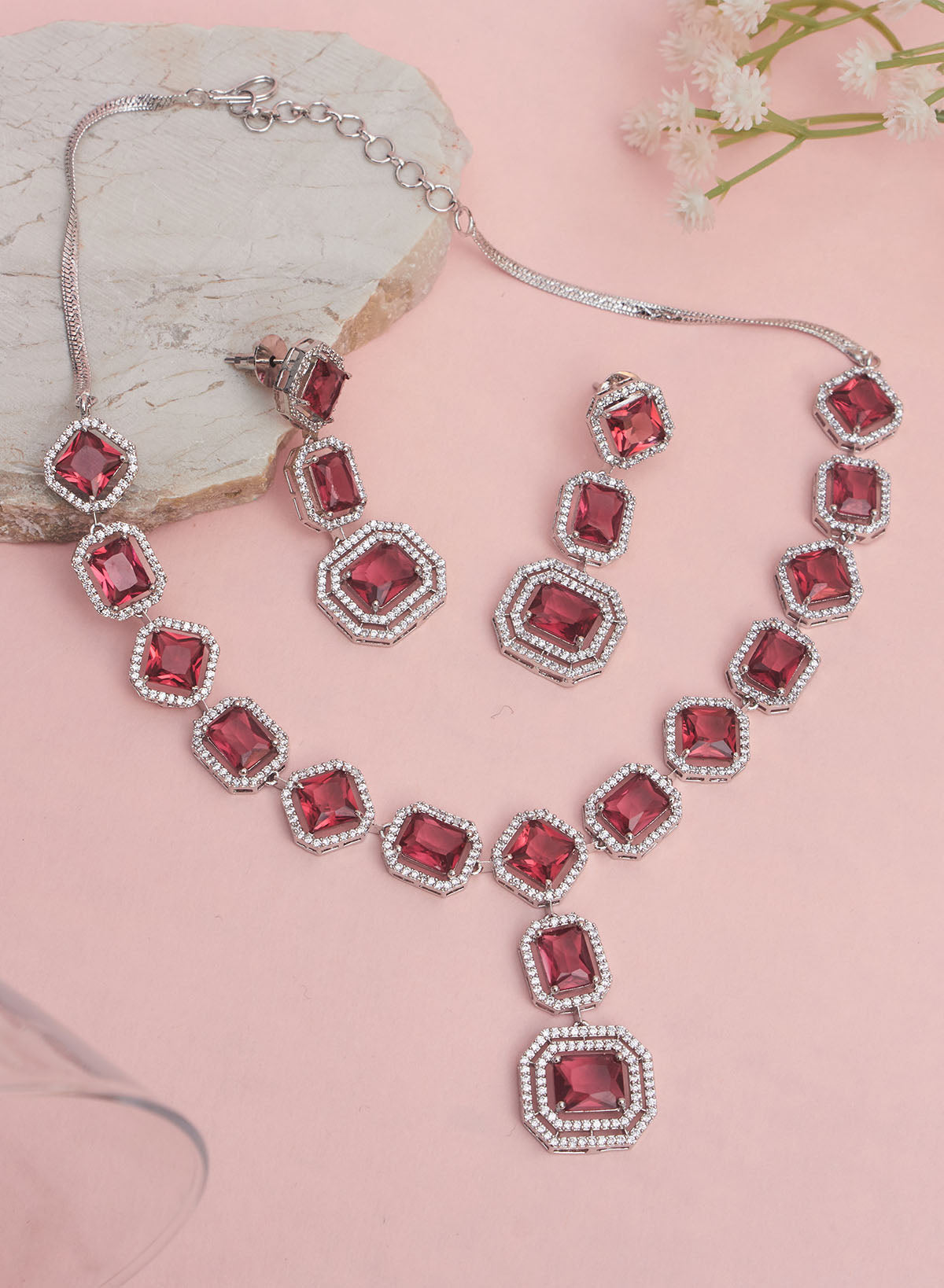 Helen ad necklace set