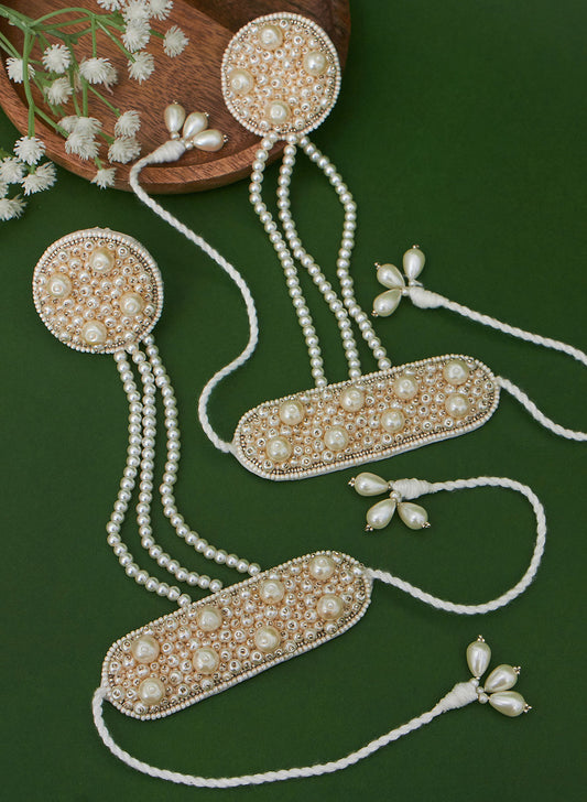 Aafiya white haathphool