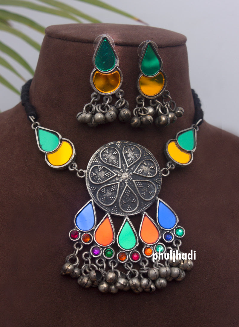 Gulnoor Stone Choker Set