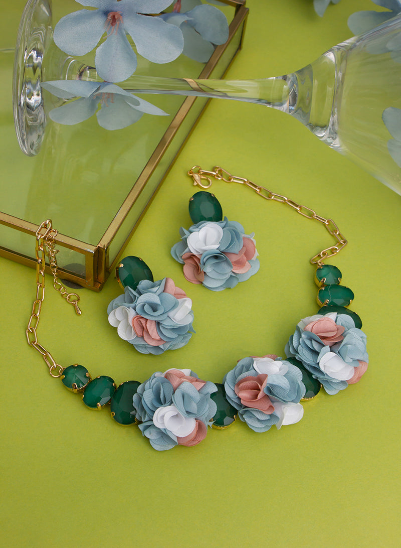 moira floral choker