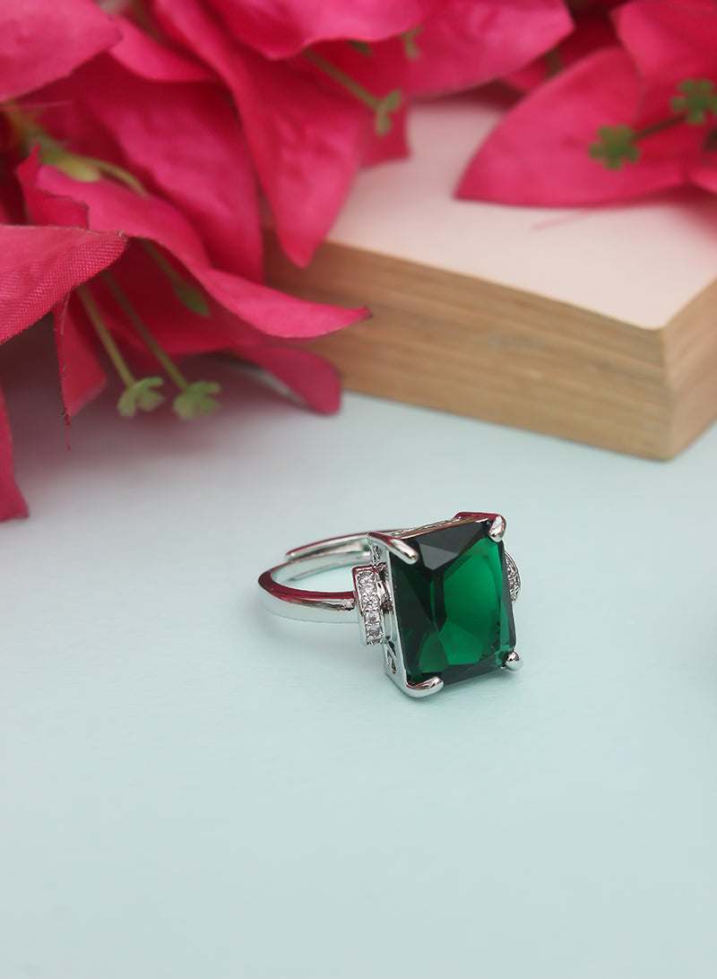 Wren Stone Ring