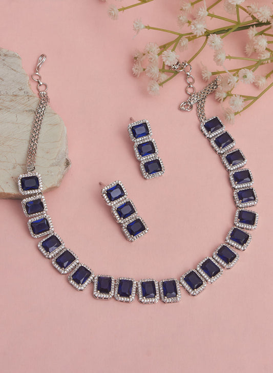 Avya ad necklace set
