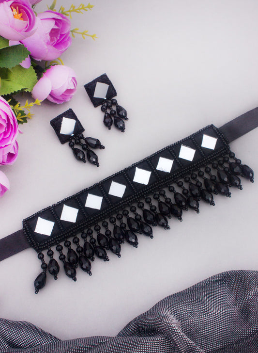 Aashni Mirror Choker Set