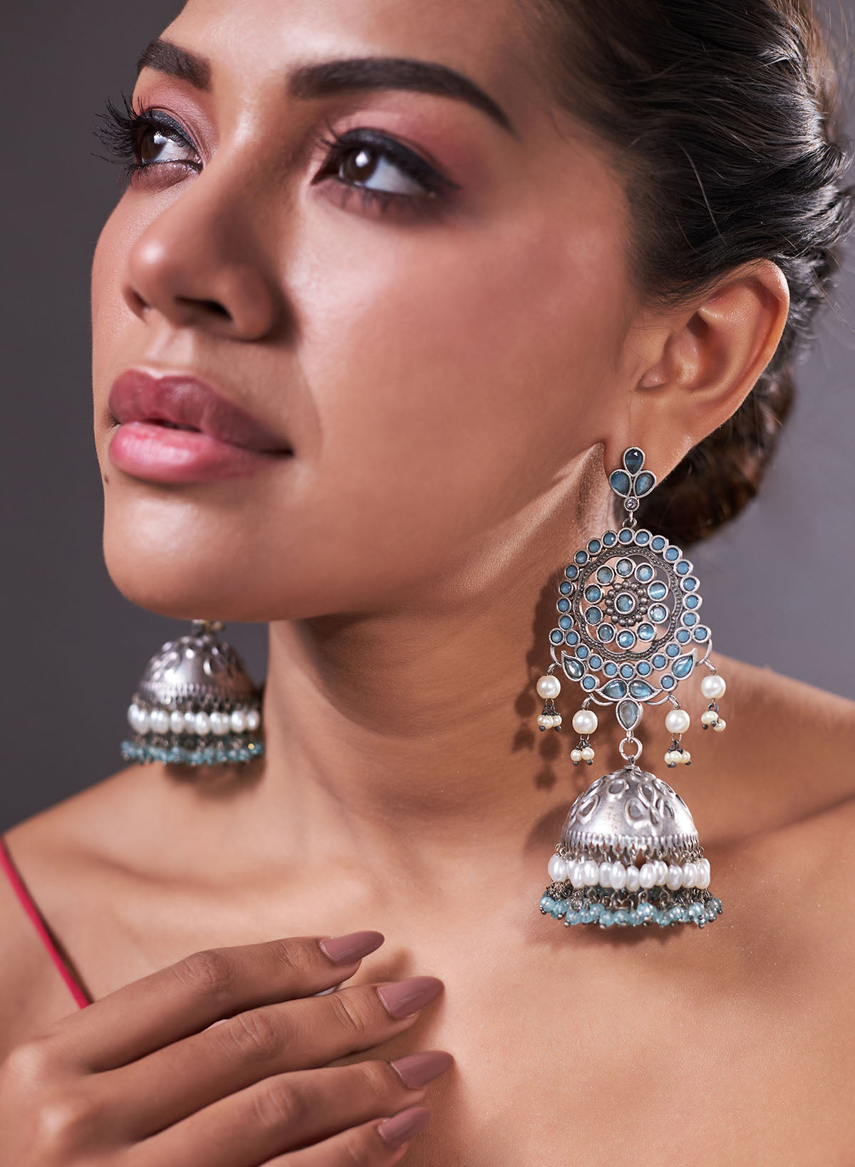 Pranali stone jhumka