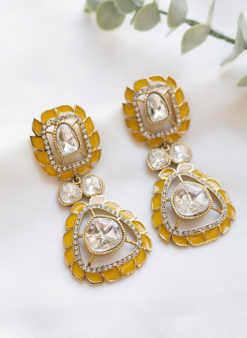 Achira Earring