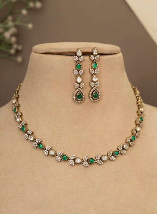 IDHIKA NECKLACE SET
