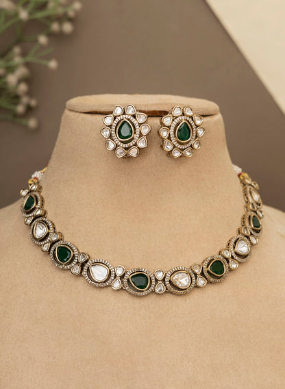 Adisha Necklace Set