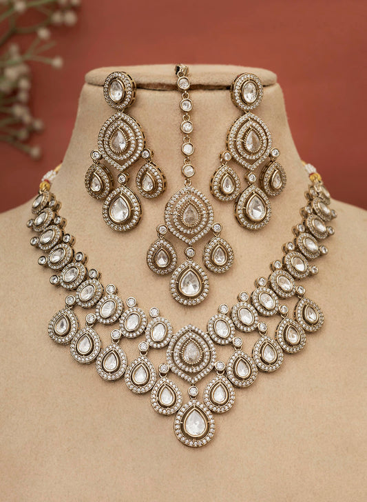 Cynthia Necklace Set