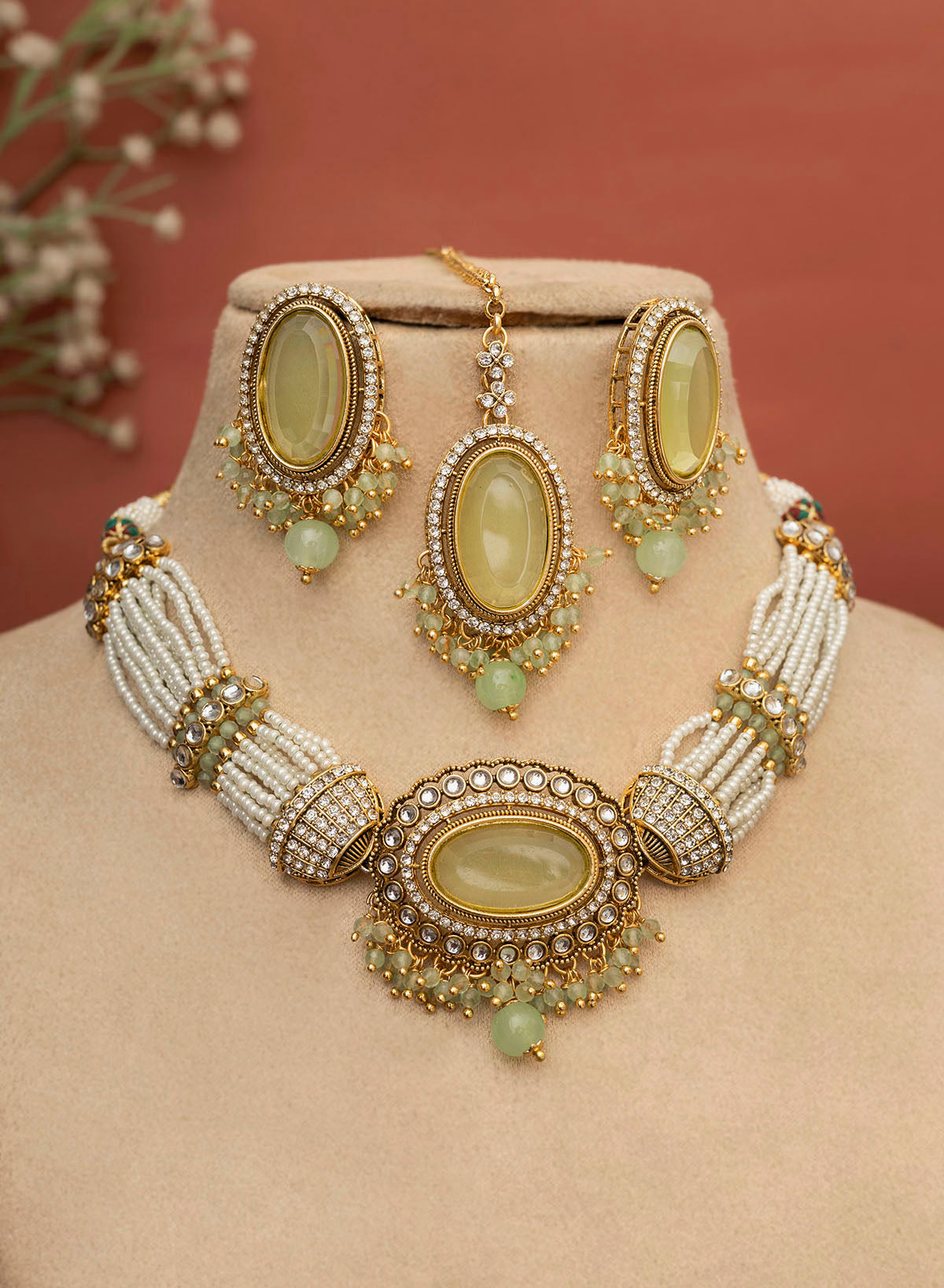 Asthika Necklace Set
