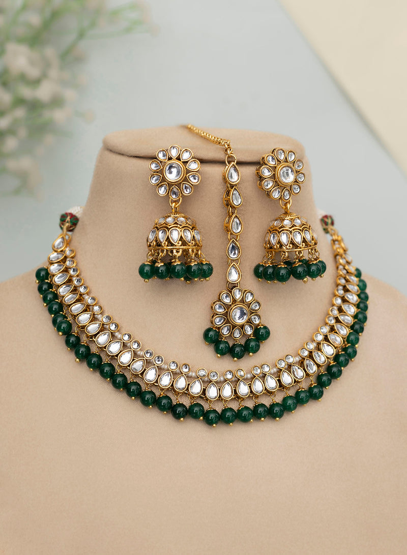 Anahitaa Kundan Necklace set