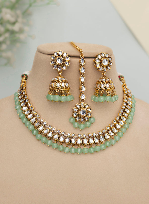 Anahitaa Kundan Necklace set