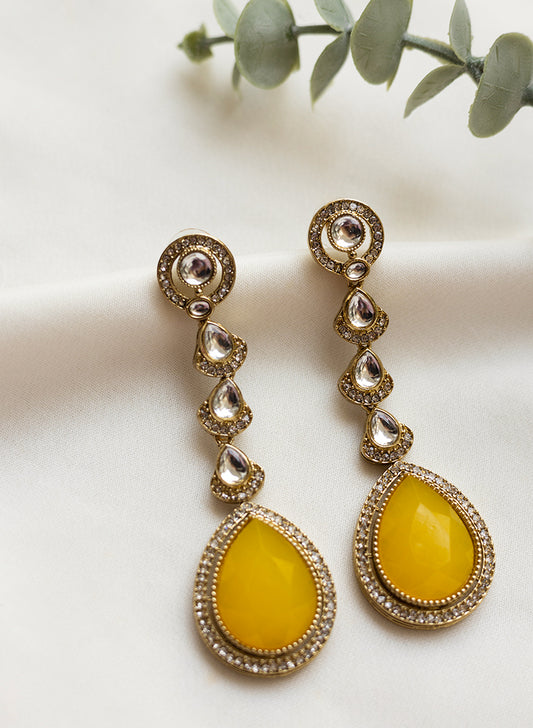 Akshata Drop Earring