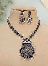 Chaaya necklace set