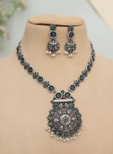 Chaaya necklace set