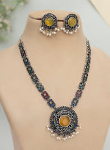 Dayita necklace set