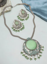 Satyasha Stone Necklace set