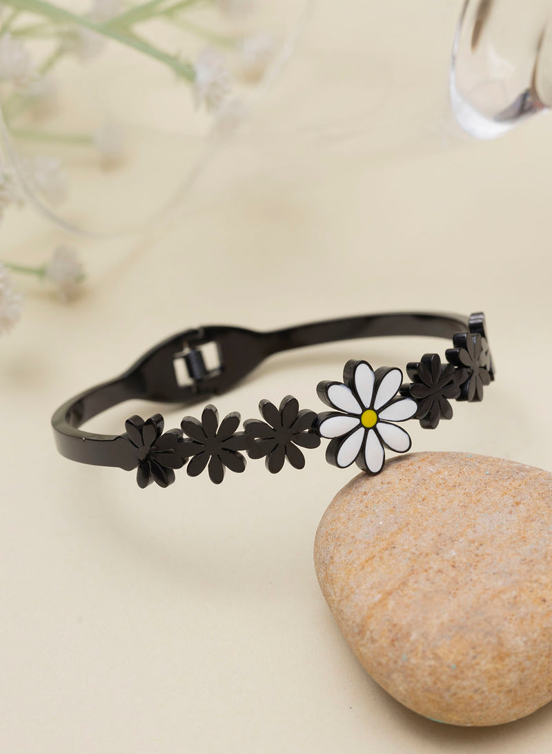 Maisie flower Bracelet