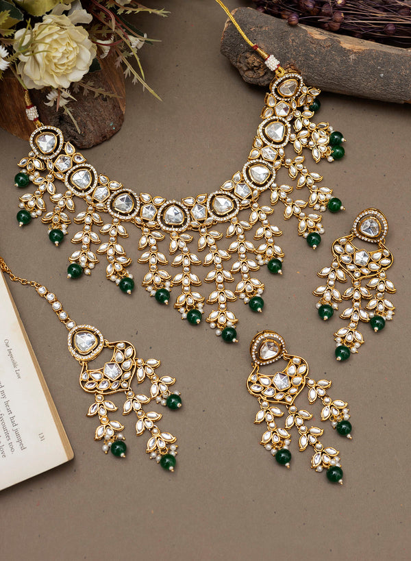 Amulya necklace set