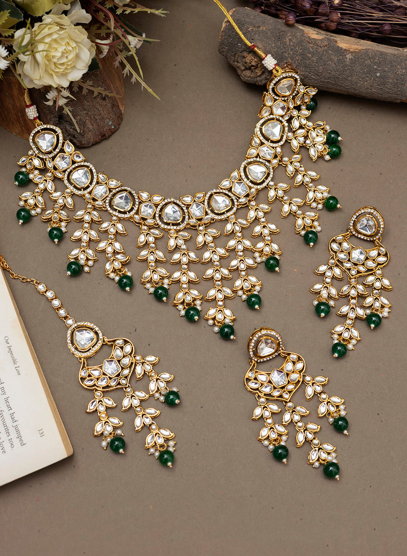 Amulya necklace set