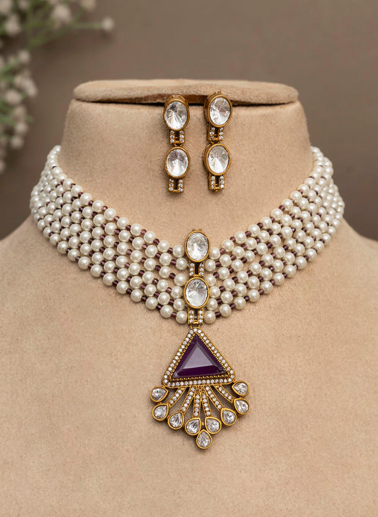 Aaryahi Necklace set