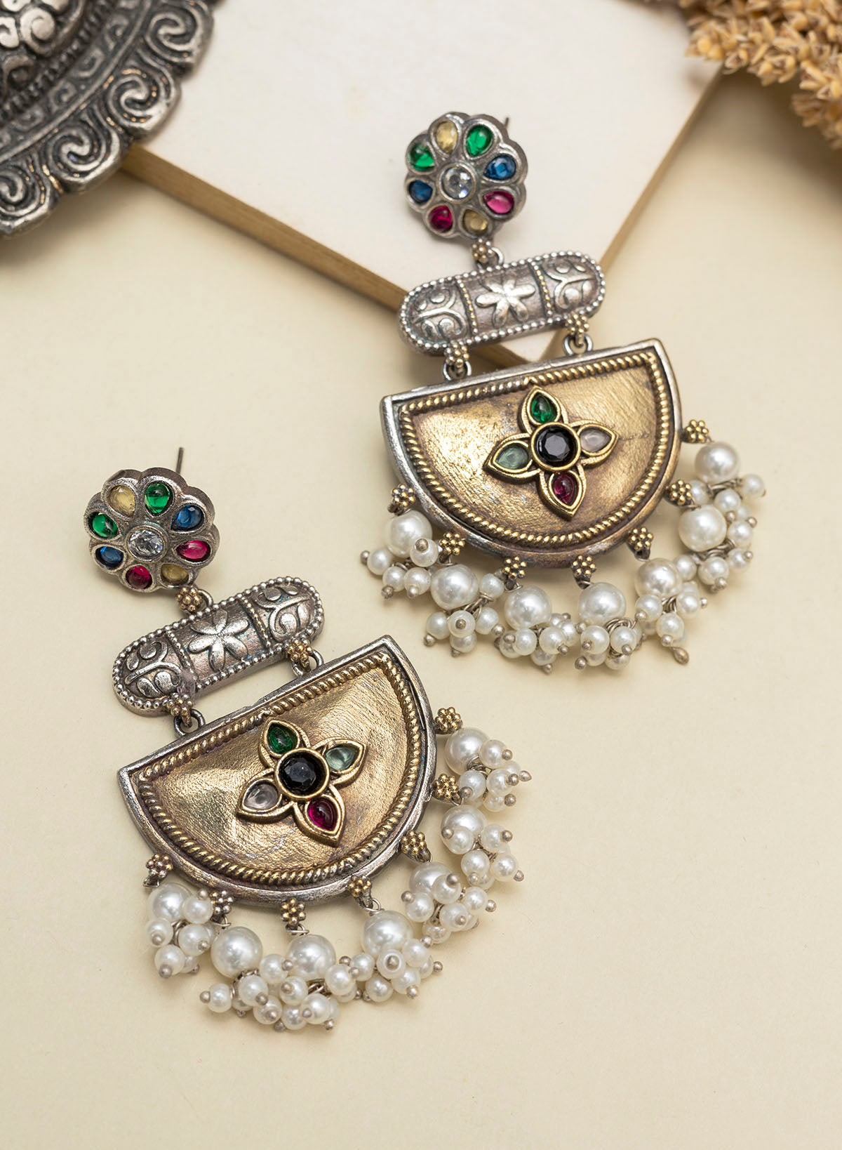 Sarvangi Earring