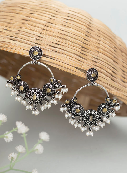 Dhitti Earrings