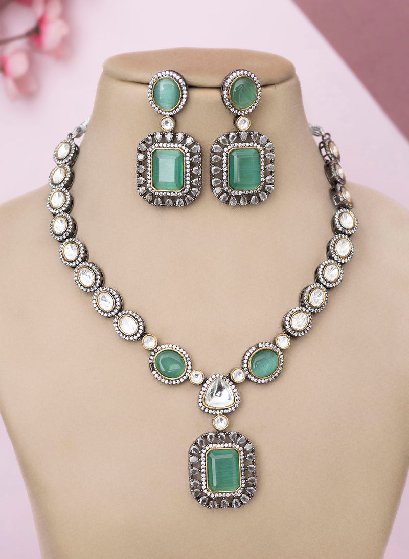 Vahira single layer Necklace set