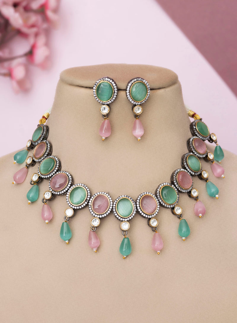 Gitisha Necklace set