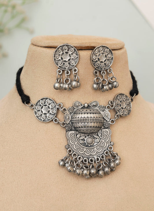 Lekha choker set