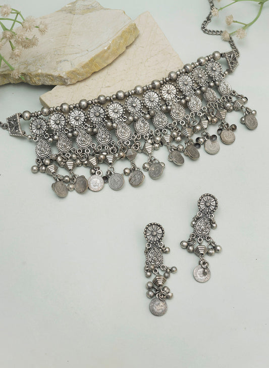 Hemani choker set
