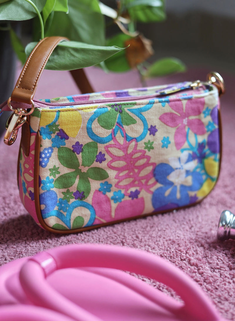 Dashing dahlia baguette bag