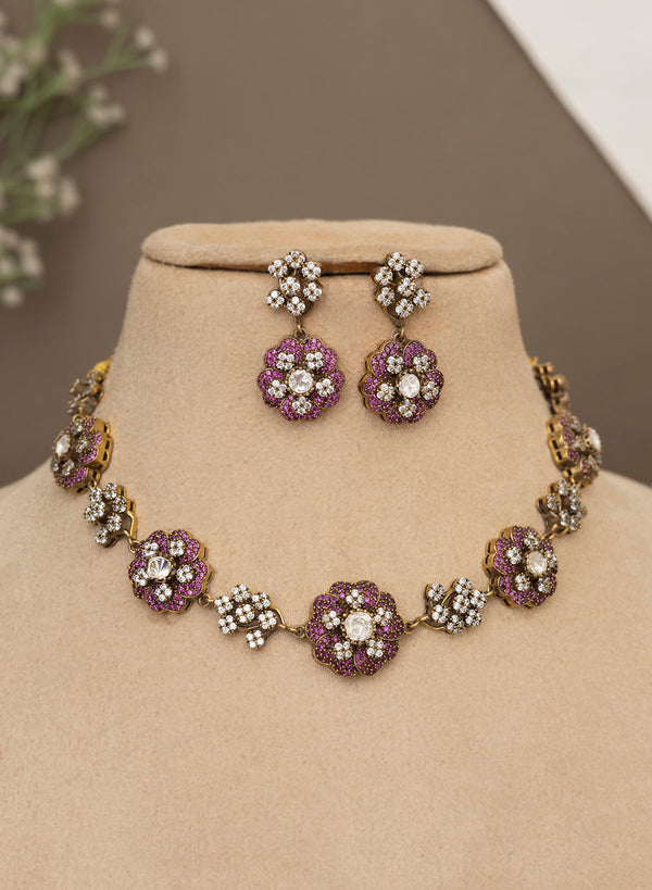 Nitya necklace set