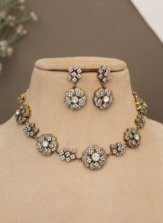 Nitya necklace set