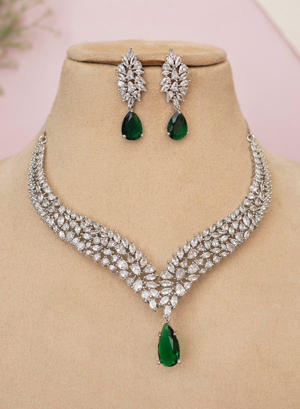Onima necklace set