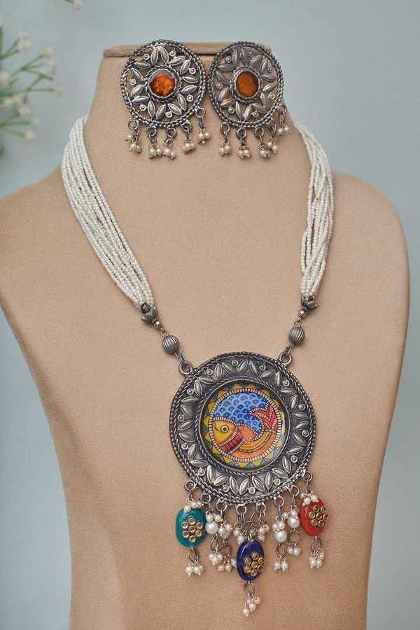 Kiyana oxidised necklace set