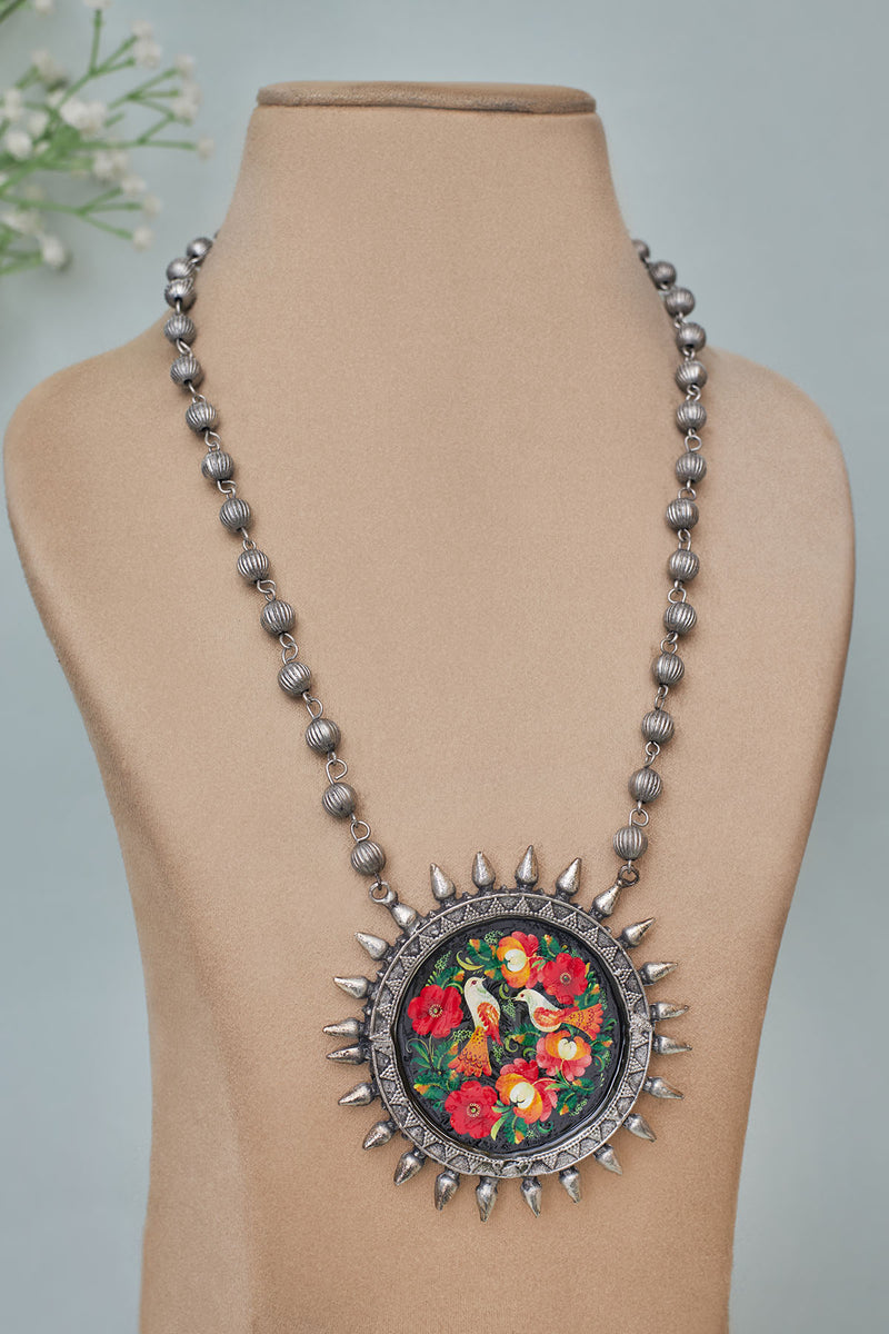 Prasanna printed pendant necklace