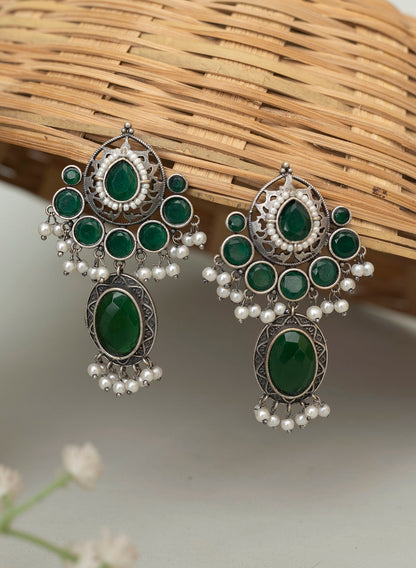 Ekanika Stone Earring