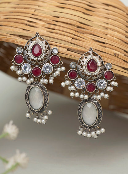 Ekanika Stone Earring