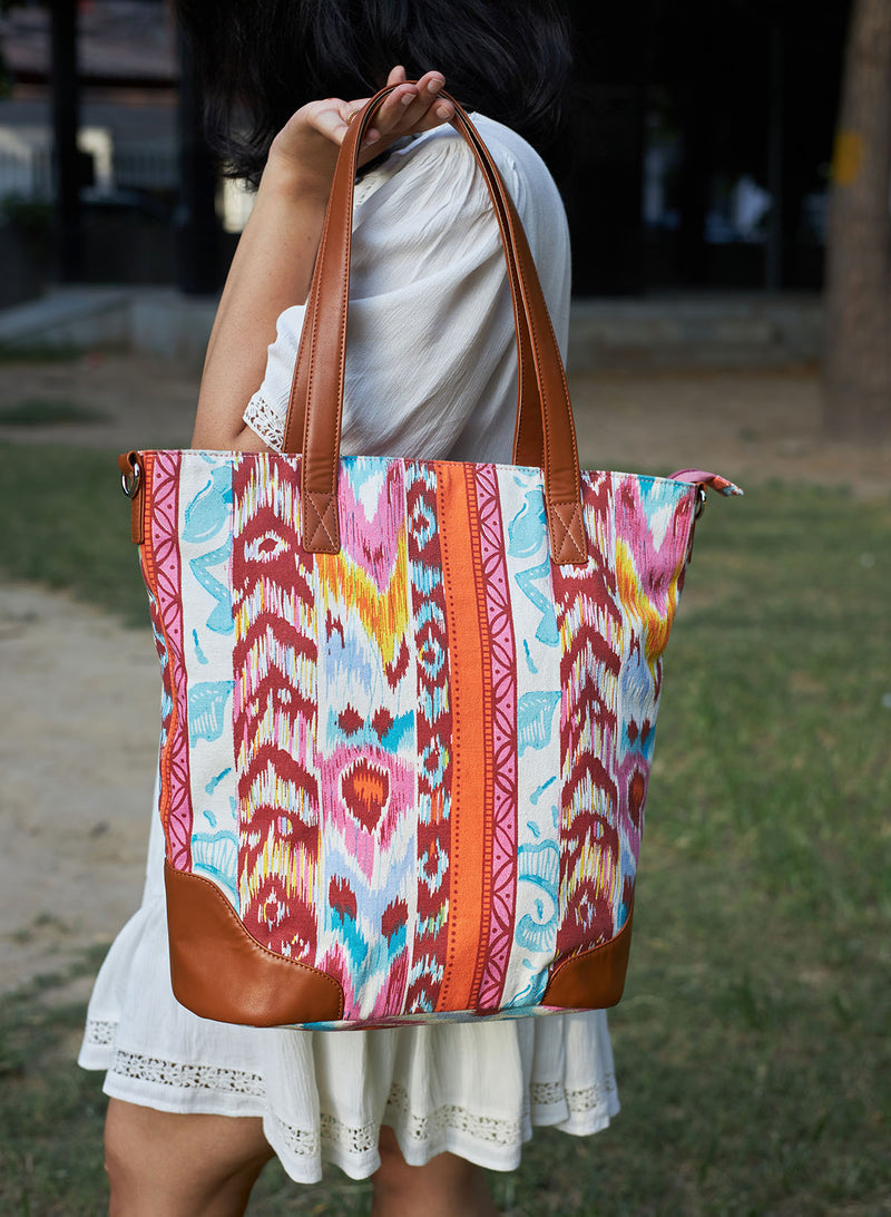 Baby Pink Ikat Printed Tote Bag Design by PAYAL SINGHAL ACCESSORIES at  Pernia's Pop Up Shop 2024