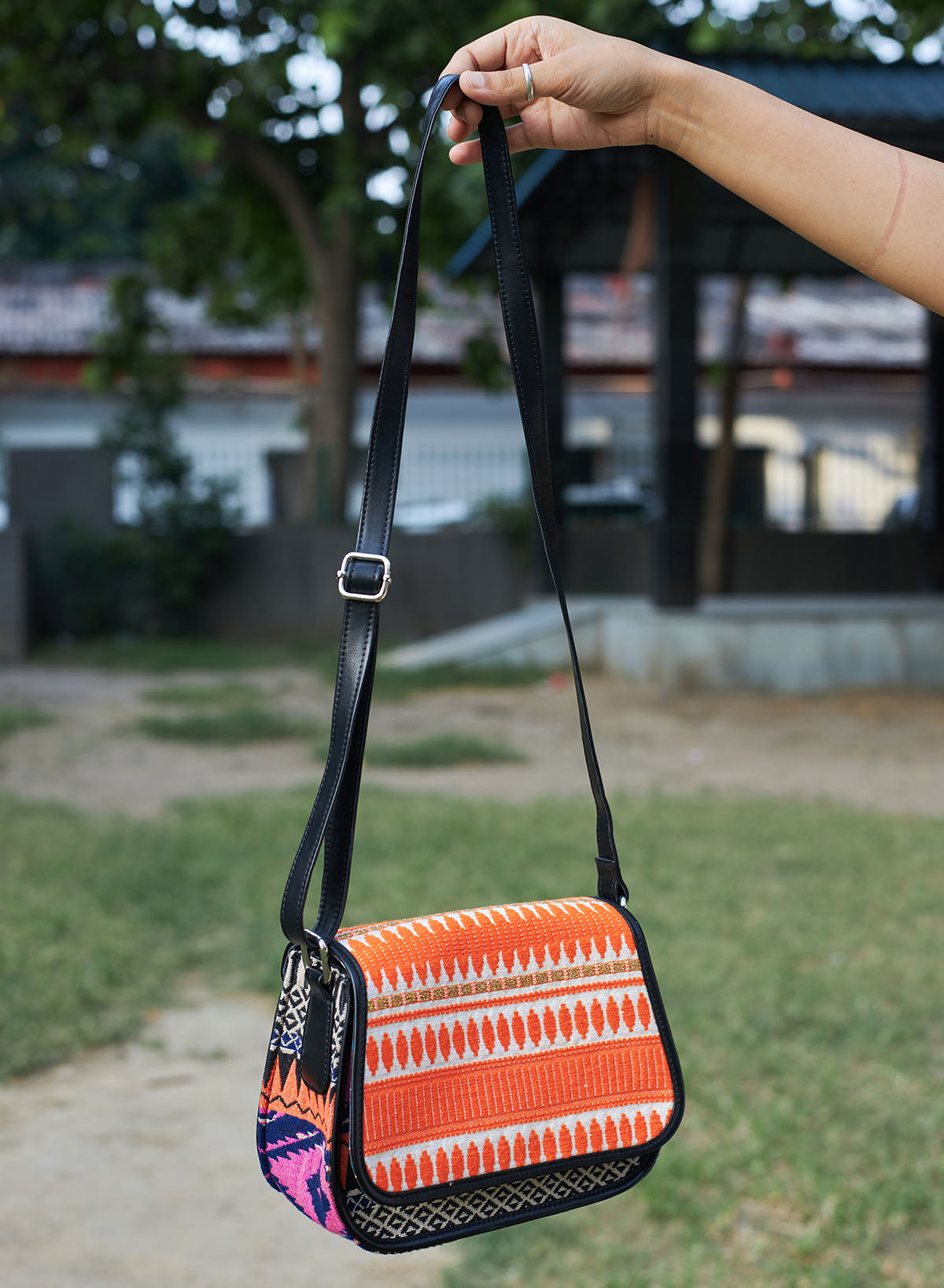 Citrus crush cross body bag
