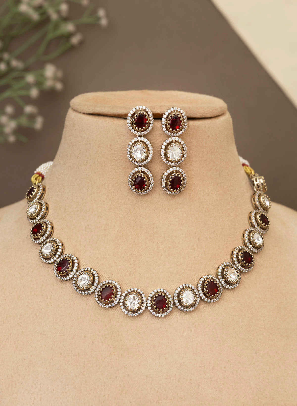 AVA NECKLACE SET