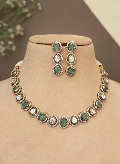 AVA NECKLACE SET