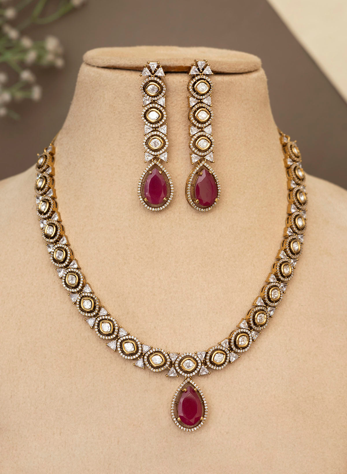 Xiti long Necklace