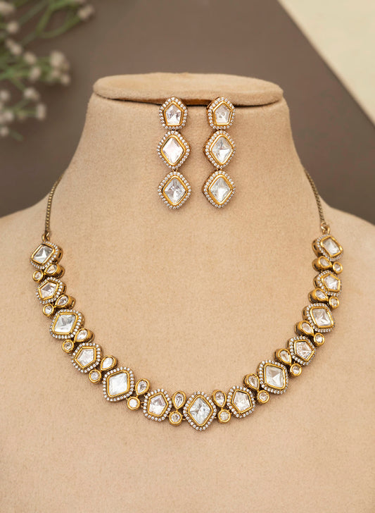 Javairea necklace set